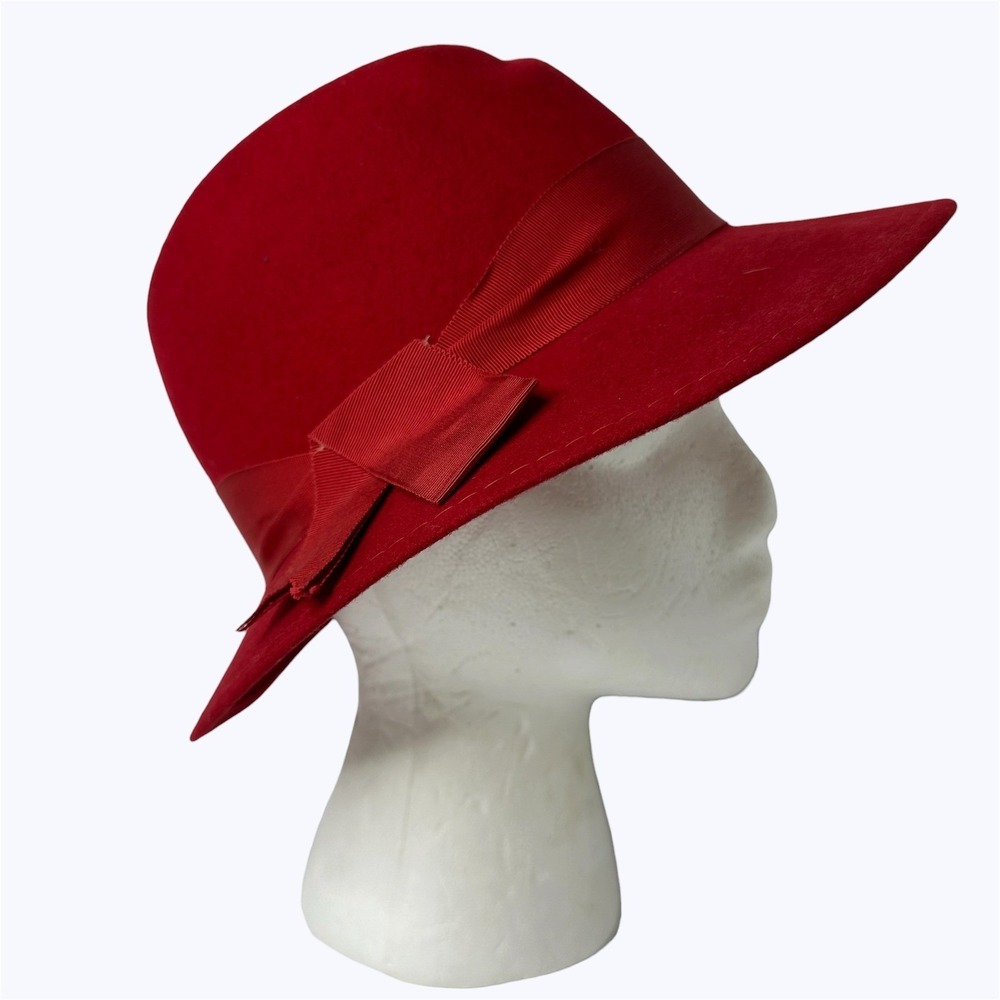 Vintage IHC Red Wool Cloche Hat Grosgrain Ribbon Bow Accent